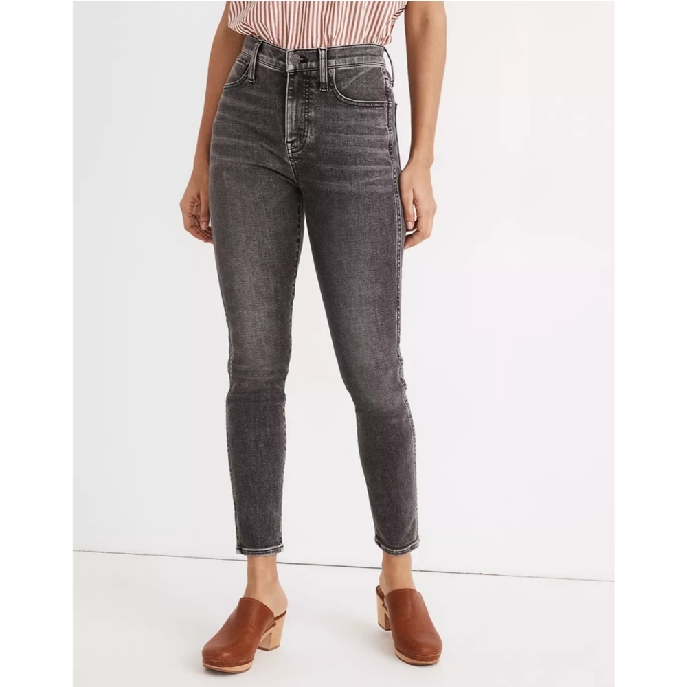 Madewell | 10" High-Rise Skinny Crop Jeans in Oakwood Wash Size 31 Style MC519